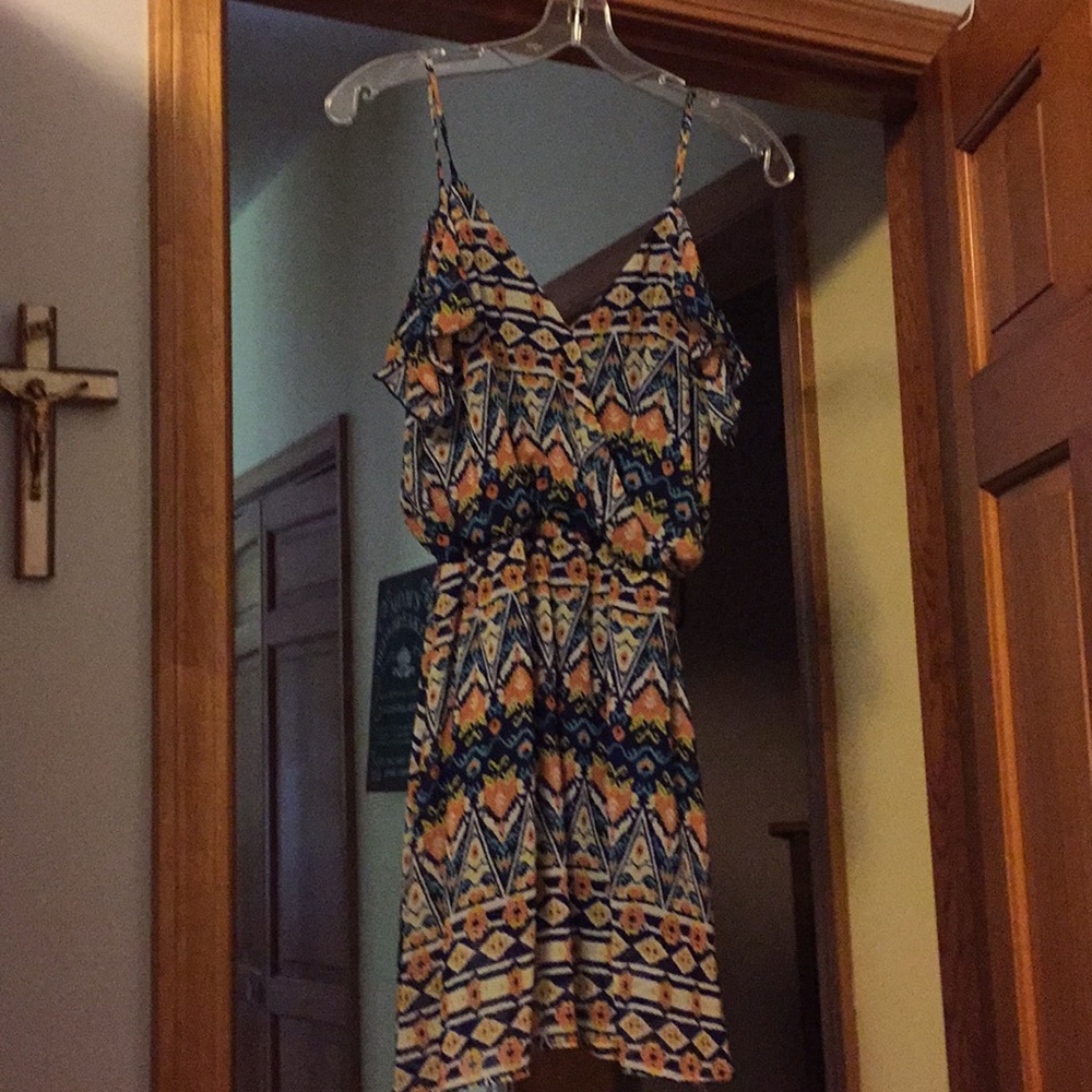 Cold shoulder tunic
